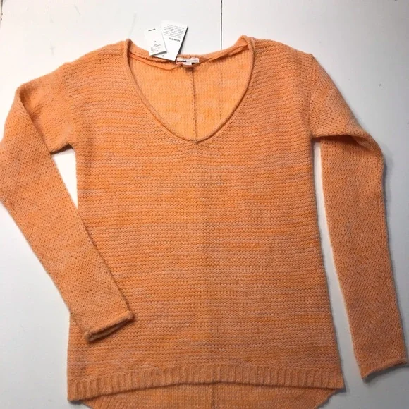 NWT XS orange sweater - Picture 1 of 3